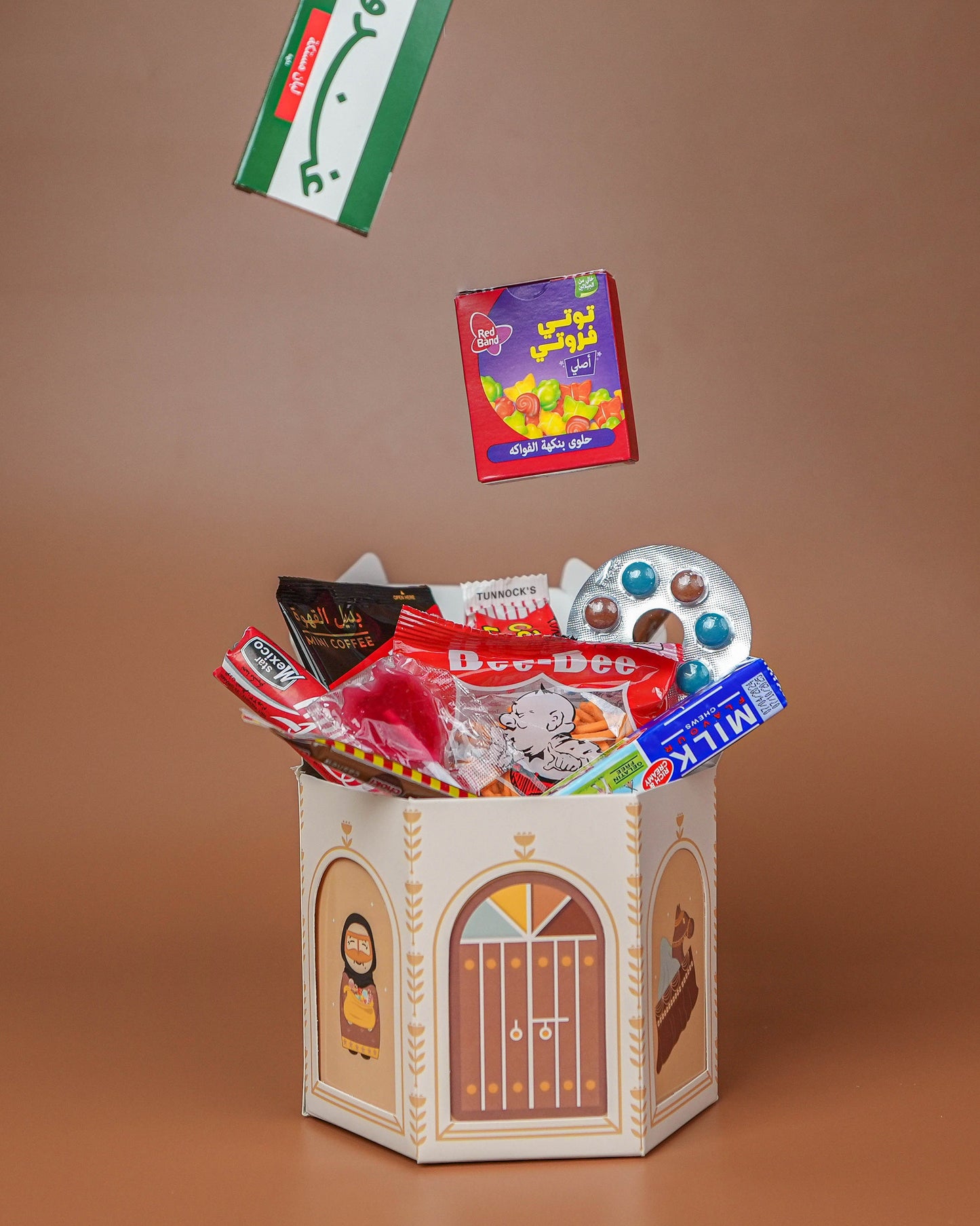 Old House Hexagon Box